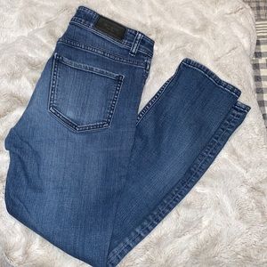 Kate Spade Broome Street lean Jeans size 28